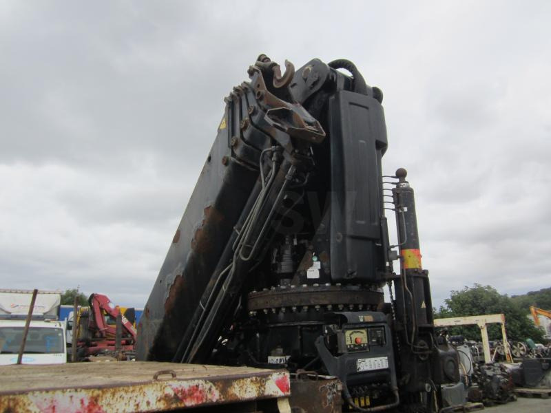 Truk flatbed, Truk derek Volvo FH 520: gambar 12