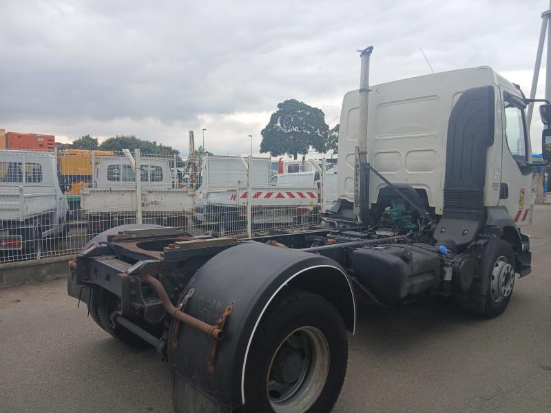 Volvo FL 260 - Truk sasis: gambar 5 Volvo FL 260 - Truk sasis: gambar 5