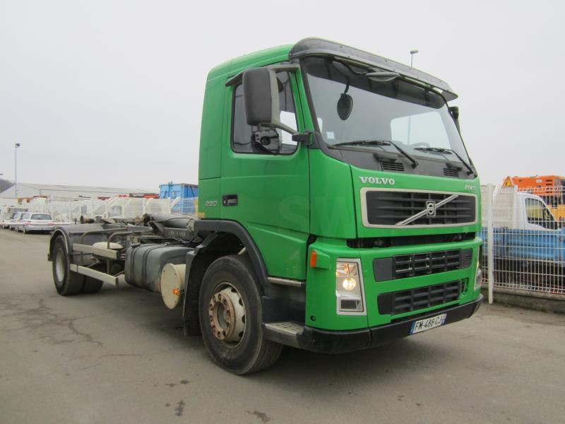 Volvo FM 260 - Hook lift: gambar 2 Volvo FM 260 - Hook lift: gambar 2