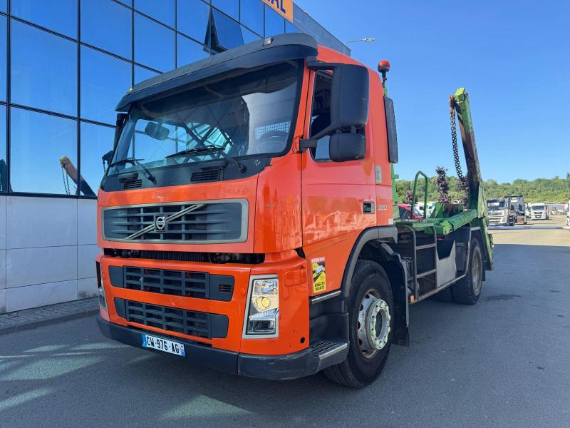 Volvo FM 380 - Truk skip loader: gambar 1 Volvo FM 380 - Truk skip loader: gambar 1