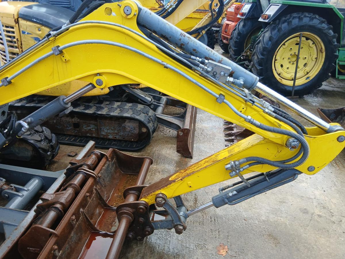 Wacker EZ28 - Ekskavator mini: gambar 2 Wacker EZ28 - Ekskavator mini: gambar 2