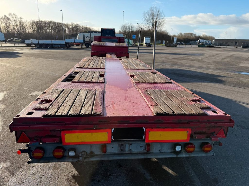 B-XL 4.5 m. 2 axle extension B-XL 4.5 m. 2 axle extension lenkachse - Semi-trailer low bed: gambar 5 B-XL 4.5 m. 2 axle extension B-XL 4.5 m. 2 axle extension lenkachse - Semi-trailer low bed: gambar 5