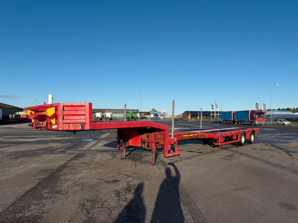 B-XL 4.5 m. 2 axle extension B-XL 4.5 m. 2 axle extension lenkachse - Semi-trailer low bed: gambar 1 B-XL 4.5 m. 2 axle extension B-XL 4.5 m. 2 axle extension lenkachse - Semi-trailer low bed: gambar 1