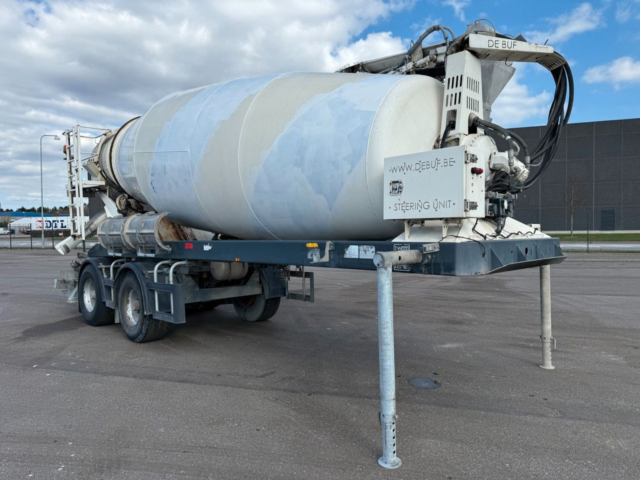 De Buf BM 12-36-2SPR w/ Belt Theam TSR15 / Beton - Semi-trailer mixer beton: gambar 3 De Buf BM 12-36-2SPR w/ Belt Theam TSR15 / Beton - Semi-trailer mixer beton: gambar 3