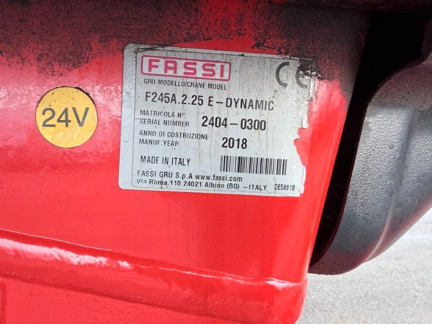 Truk derek Fassi F245A.2.25 E-Dynamic Radio Remote / Crane: gambar 8