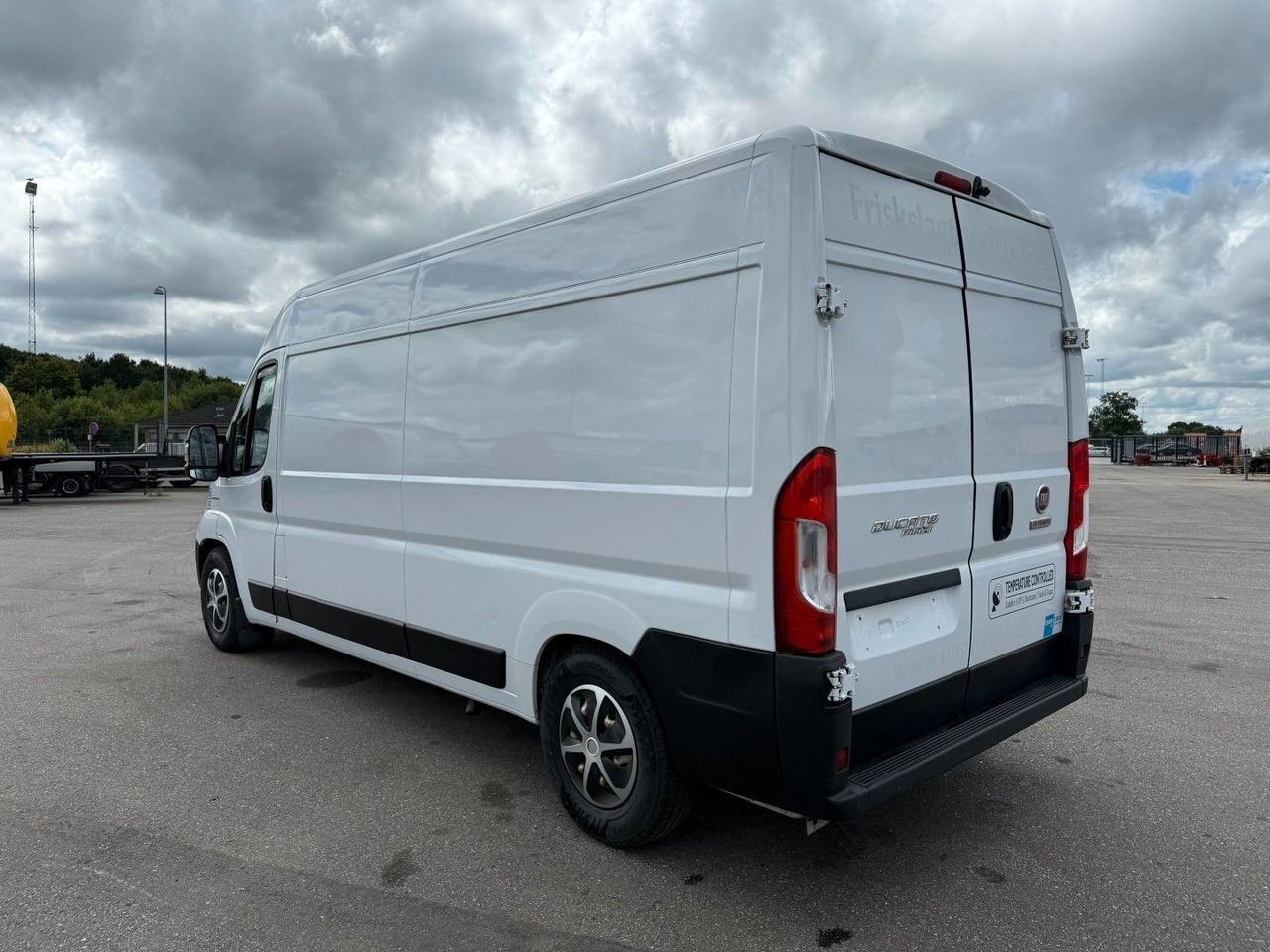 Fiat Ducato 2.3 MJT 150 Waeco Frigo (Engine Damage) - Van berpendingin: gambar 4 Fiat Ducato 2.3 MJT 150 Waeco Frigo (Engine Damage) - Van berpendingin: gambar 4