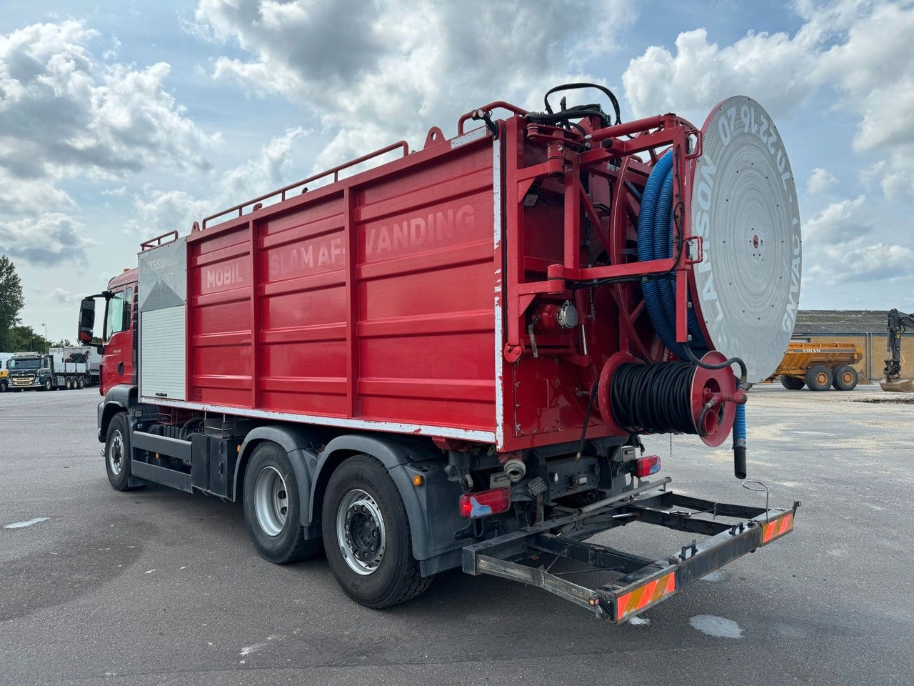 MAN TGS 26.360 6x4H4 Hydrodrive Wiedemann - Truk vakum: gambar 4 MAN TGS 26.360 6x4H4 Hydrodrive Wiedemann - Truk vakum: gambar 4