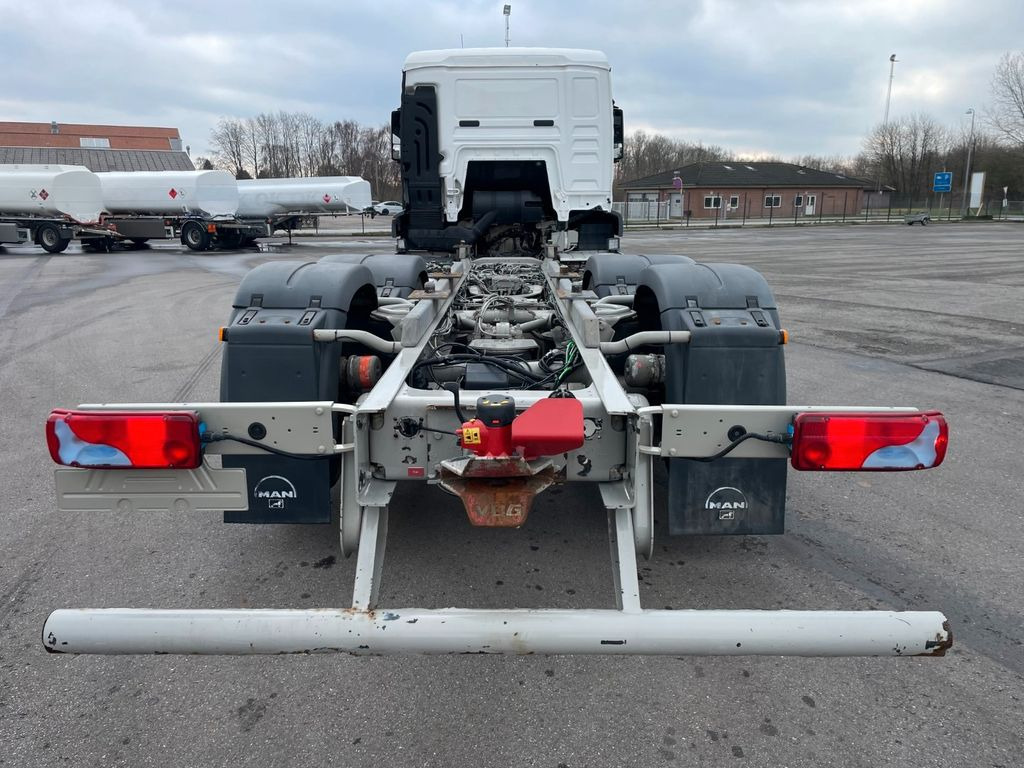 MAN TGS 26.440 6x2*4 ADR Fahrgestell Euro 6 - Truk sasis: gambar 5 MAN TGS 26.440 6x2*4 ADR Fahrgestell Euro 6 - Truk sasis: gambar 5