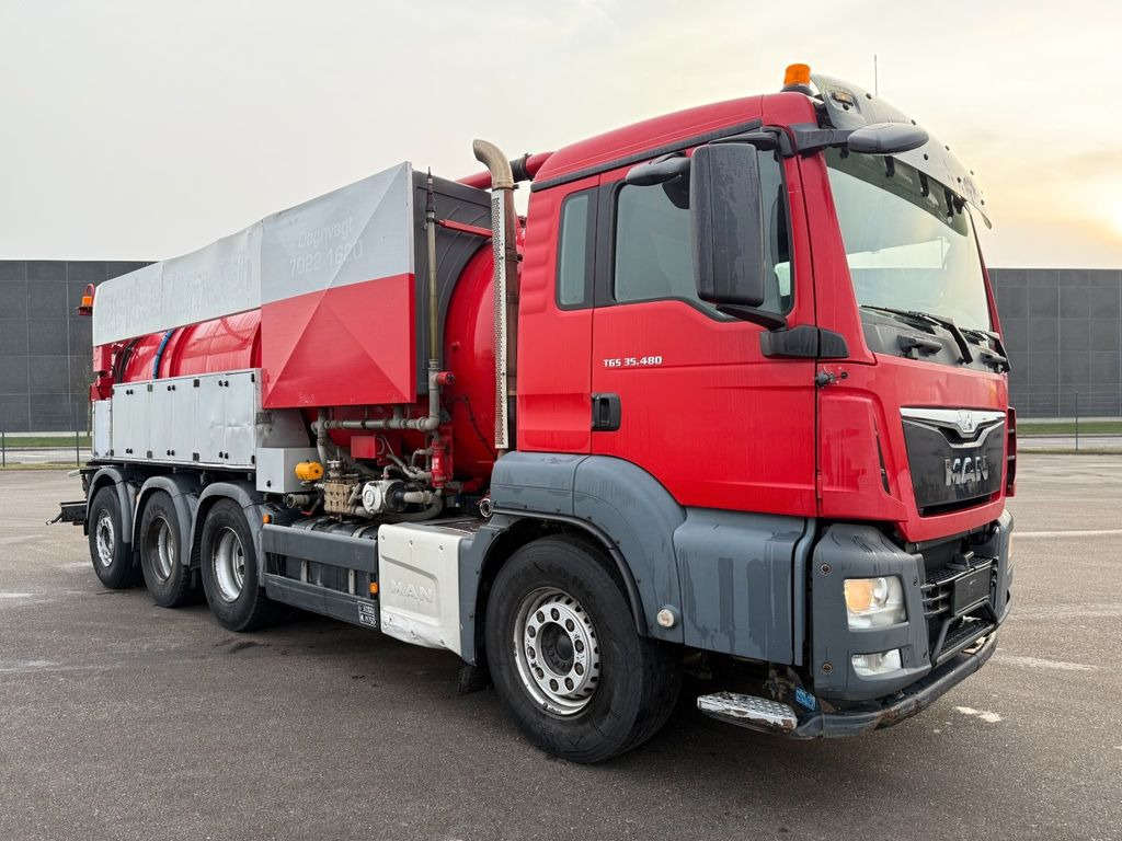 MAN TGS 35.480 8x4*4 Larsen 16.000 l. Euro 6 Kombi MAN TGS 35.480 8x4*4 JHL Hvidtved 16.000 l. Kombi - Truk vakum: gambar 2 MAN TGS 35.480 8x4*4 Larsen 16.000 l. Euro 6 Kombi MAN TGS 35.480 8x4*4 JHL Hvidtved 16.000 l. Kombi - Truk vakum: gambar 2