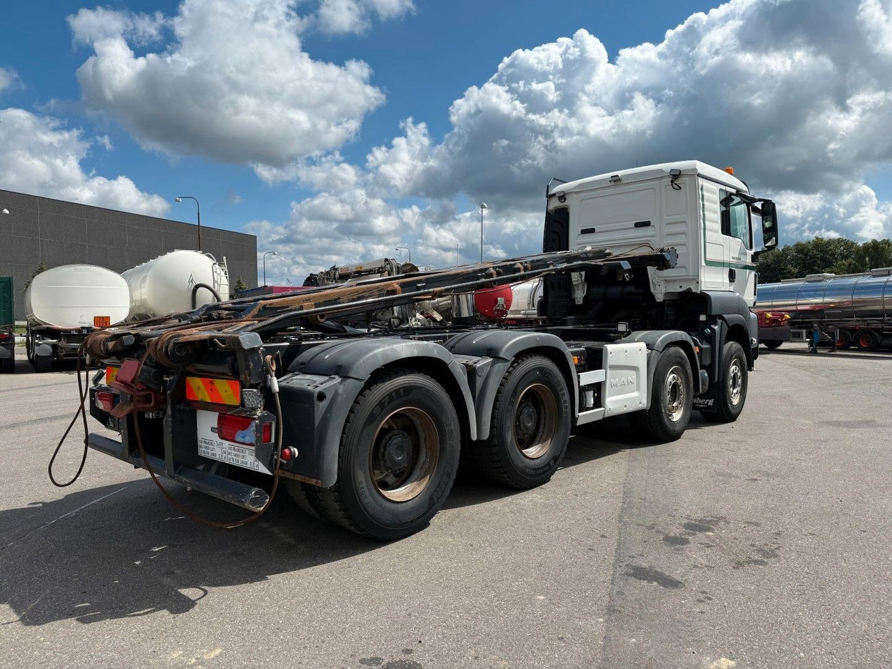MAN TGS 35.500 8x4 HMF Tipper / Kipper / Euro 6 - Truk jungkit: gambar 3 MAN TGS 35.500 8x4 HMF Tipper / Kipper / Euro 6 - Truk jungkit: gambar 3