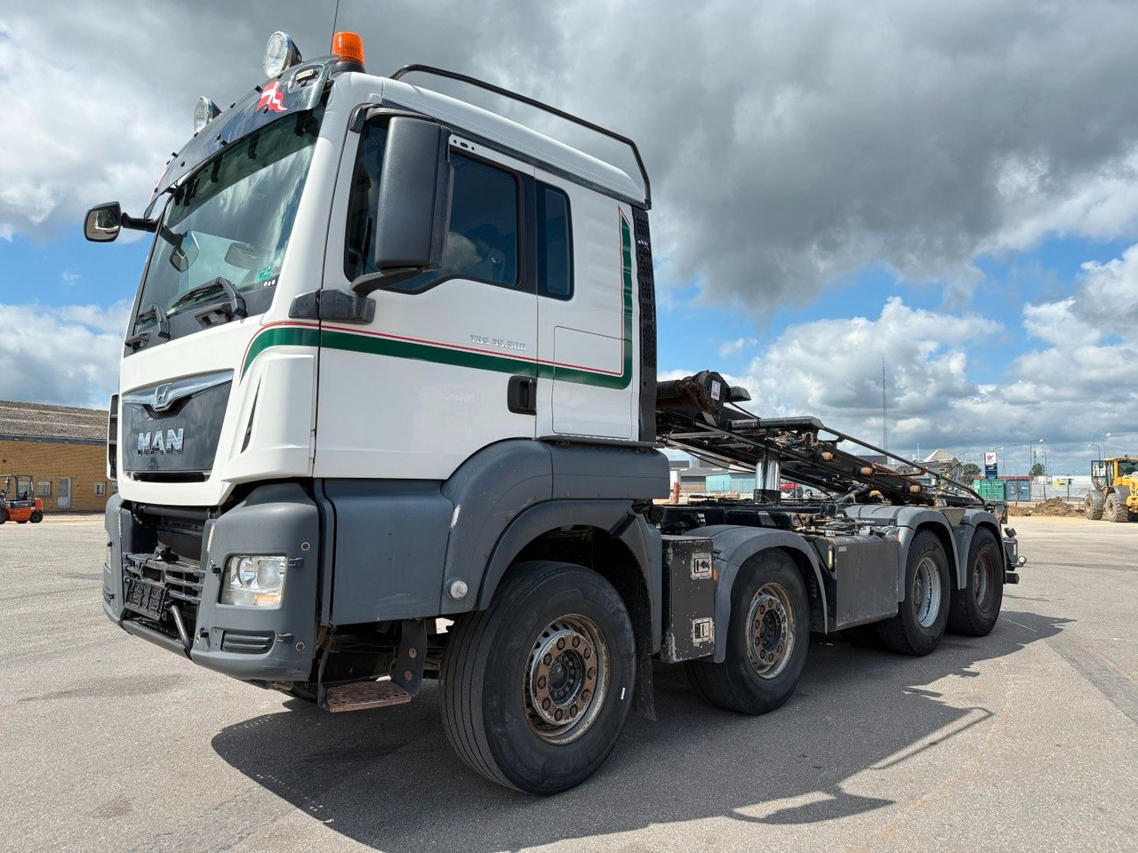 MAN TGS 35.500 8x4 HMF Tipper / Kipper / Euro 6 - Truk jungkit: gambar 1 MAN TGS 35.500 8x4 HMF Tipper / Kipper / Euro 6 - Truk jungkit: gambar 1