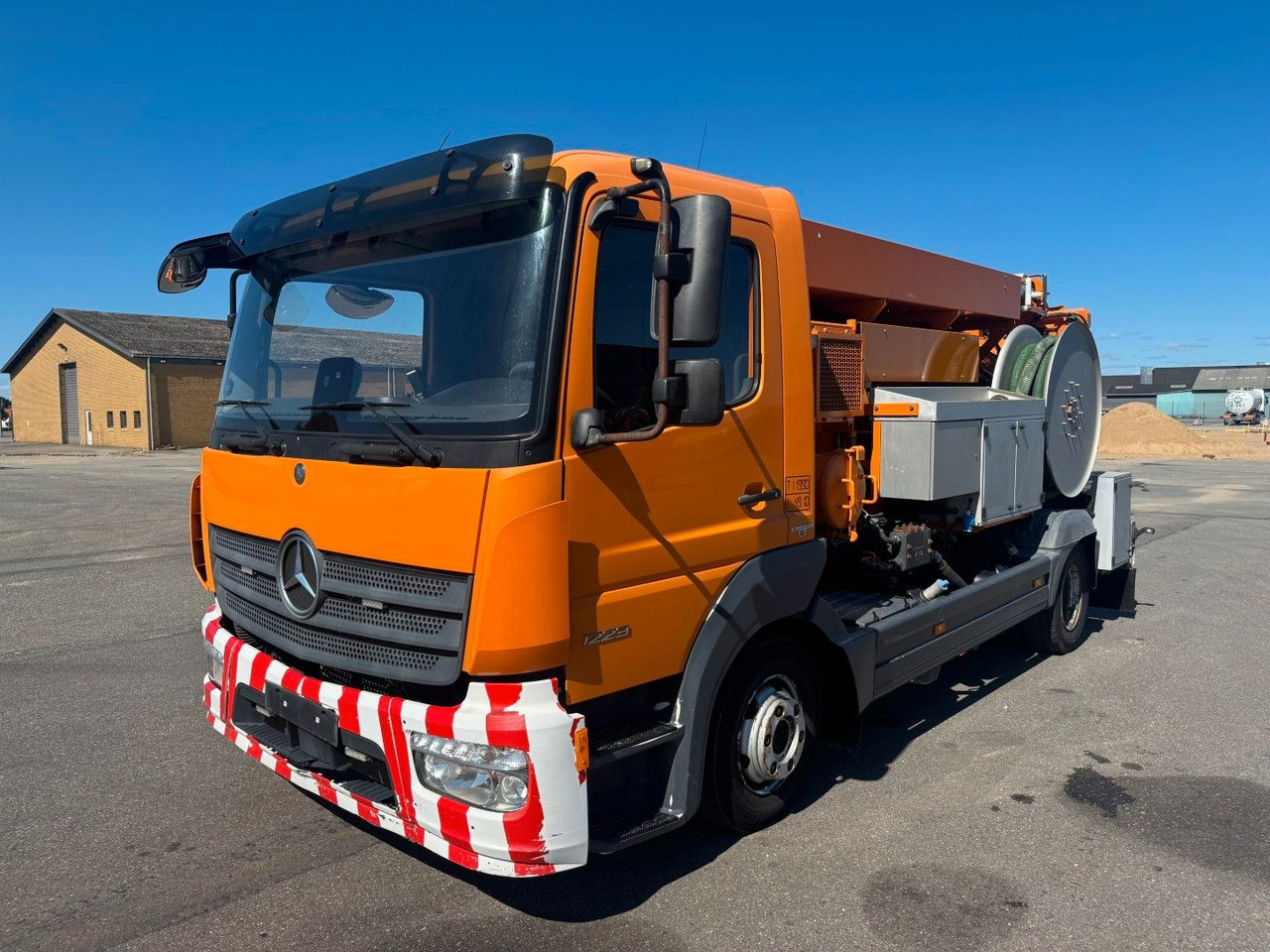 Mercedes-Benz Atego 1223 4x2 Euro 6 Cityflex 204 - Truk vakum: gambar 1 Mercedes-Benz Atego 1223 4x2 Euro 6 Cityflex 204 - Truk vakum: gambar 1