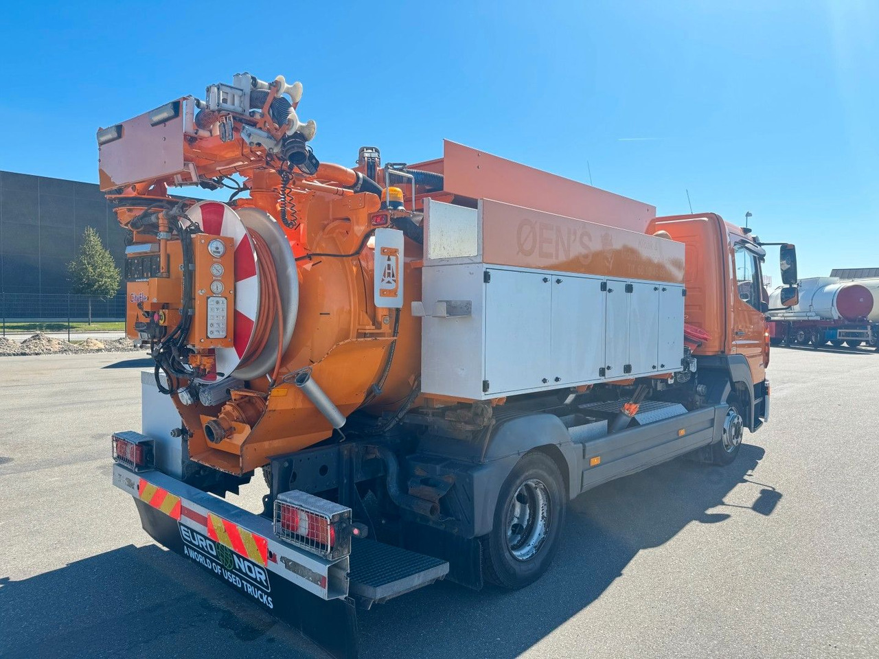 Mercedes-Benz Atego 1223 4x2 Euro 6 Hvidtved Cityflex 204 - Truk vakum: gambar 3 Mercedes-Benz Atego 1223 4x2 Euro 6 Hvidtved Cityflex 204 - Truk vakum: gambar 3