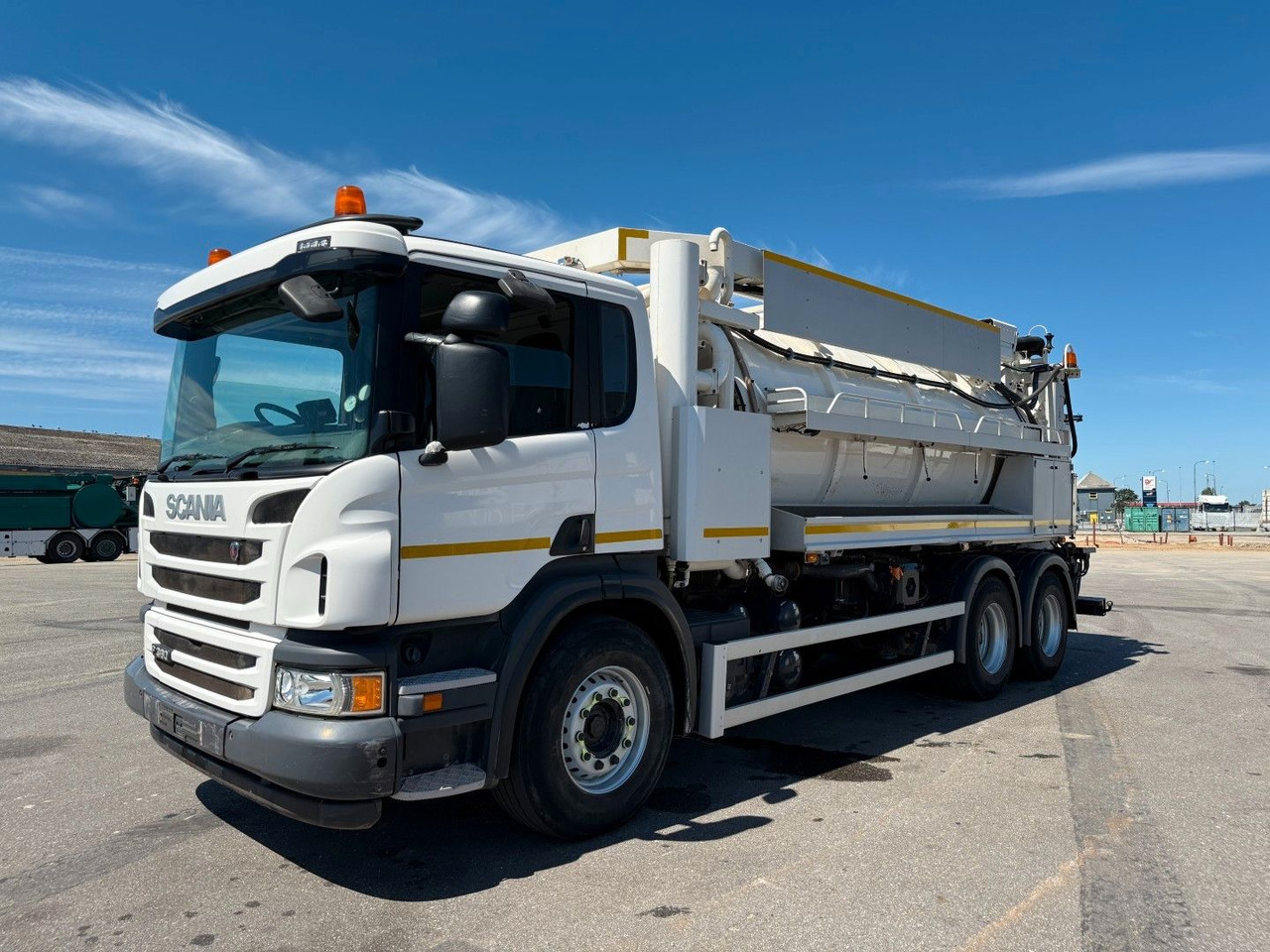 Scania P360 6x4 RHD Hvidtved Larsen FlexLine 312 - Truk vakum: gambar 1 Scania P360 6x4 RHD Hvidtved Larsen FlexLine 312 - Truk vakum: gambar 1