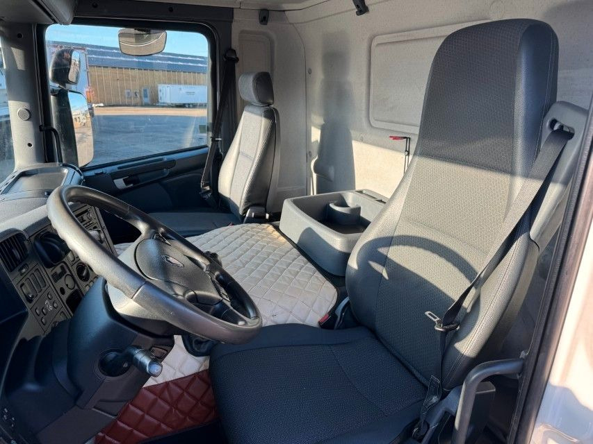 Scania P360 Euro 6 6x4 JHL Hvidtved Larsen FlexLine 312 - Truk vakum: gambar 5 Scania P360 Euro 6 6x4 JHL Hvidtved Larsen FlexLine 312 - Truk vakum: gambar 5