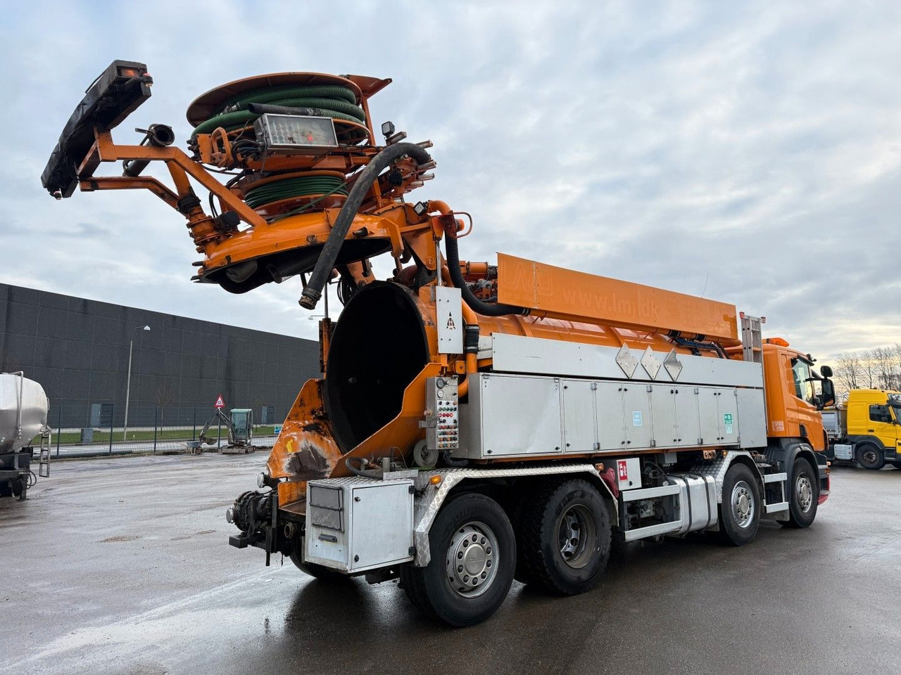 Scania P380 8x2*6 Hvidtved Larsen Flexline 414 - Truk vakum: gambar 5 Scania P380 8x2*6 Hvidtved Larsen Flexline 414 - Truk vakum: gambar 5