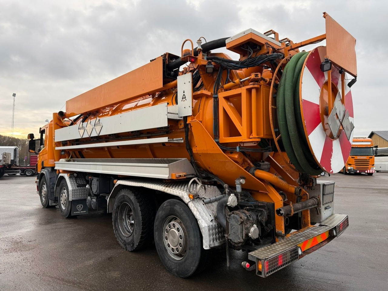 Scania P380 8x2*6 Hvidtved Larsen Flexline 414 - Truk vakum: gambar 4 Scania P380 8x2*6 Hvidtved Larsen Flexline 414 - Truk vakum: gambar 4