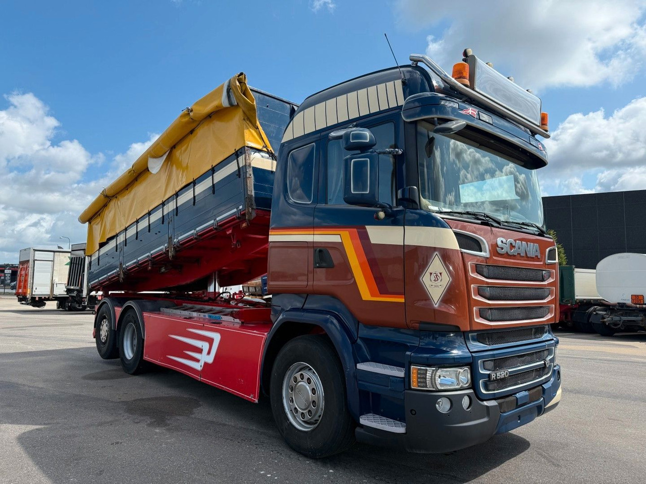 Scania R520 6x2 Highline Getreidekipper Euro 6 - Truk jungkit: gambar 2 Scania R520 6x2 Highline Getreidekipper Euro 6 - Truk jungkit: gambar 2