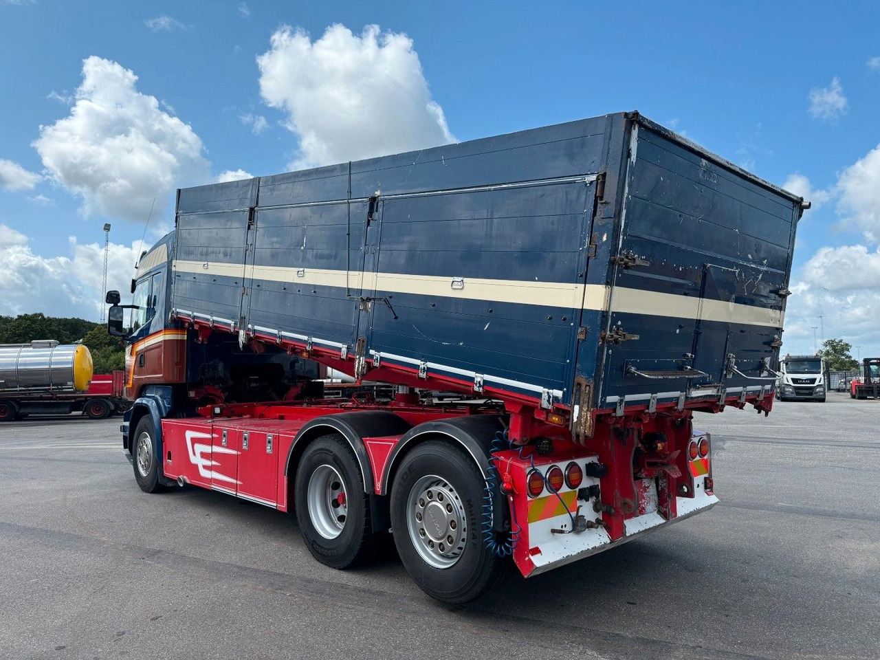 Scania R520 6x2 Highline Getreidekipper Euro 6 - Truk jungkit: gambar 4 Scania R520 6x2 Highline Getreidekipper Euro 6 - Truk jungkit: gambar 4
