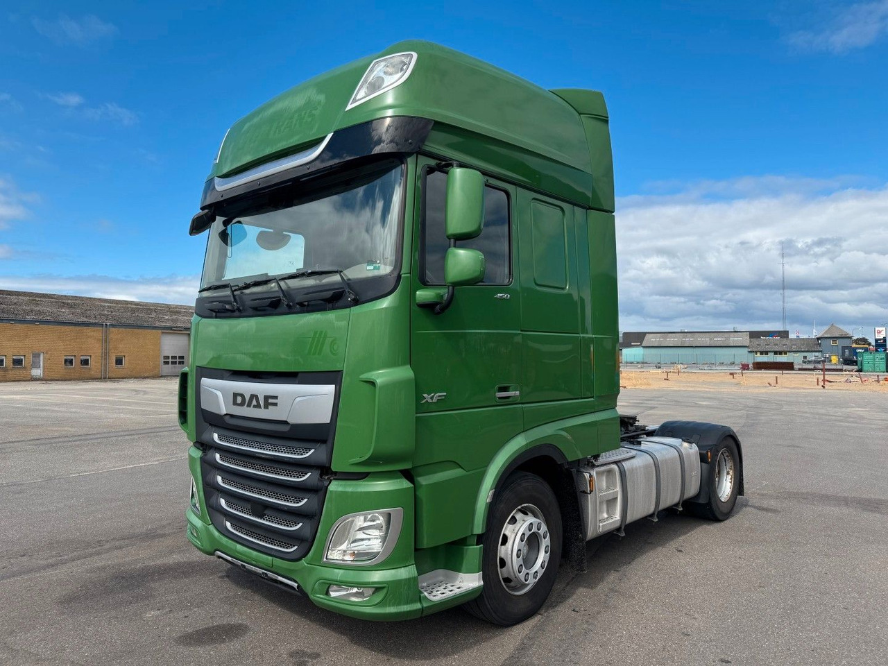 DAF XF 450 4x2 SSC Euro 6 - Tractor head: gambar 1 DAF XF 450 4x2 SSC Euro 6 - Tractor head: gambar 1