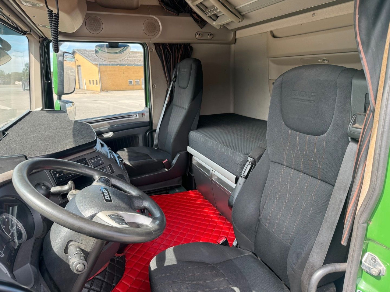 DAF XF 450 4x2 SSC Euro 6 - Tractor head: gambar 5 DAF XF 450 4x2 SSC Euro 6 - Tractor head: gambar 5