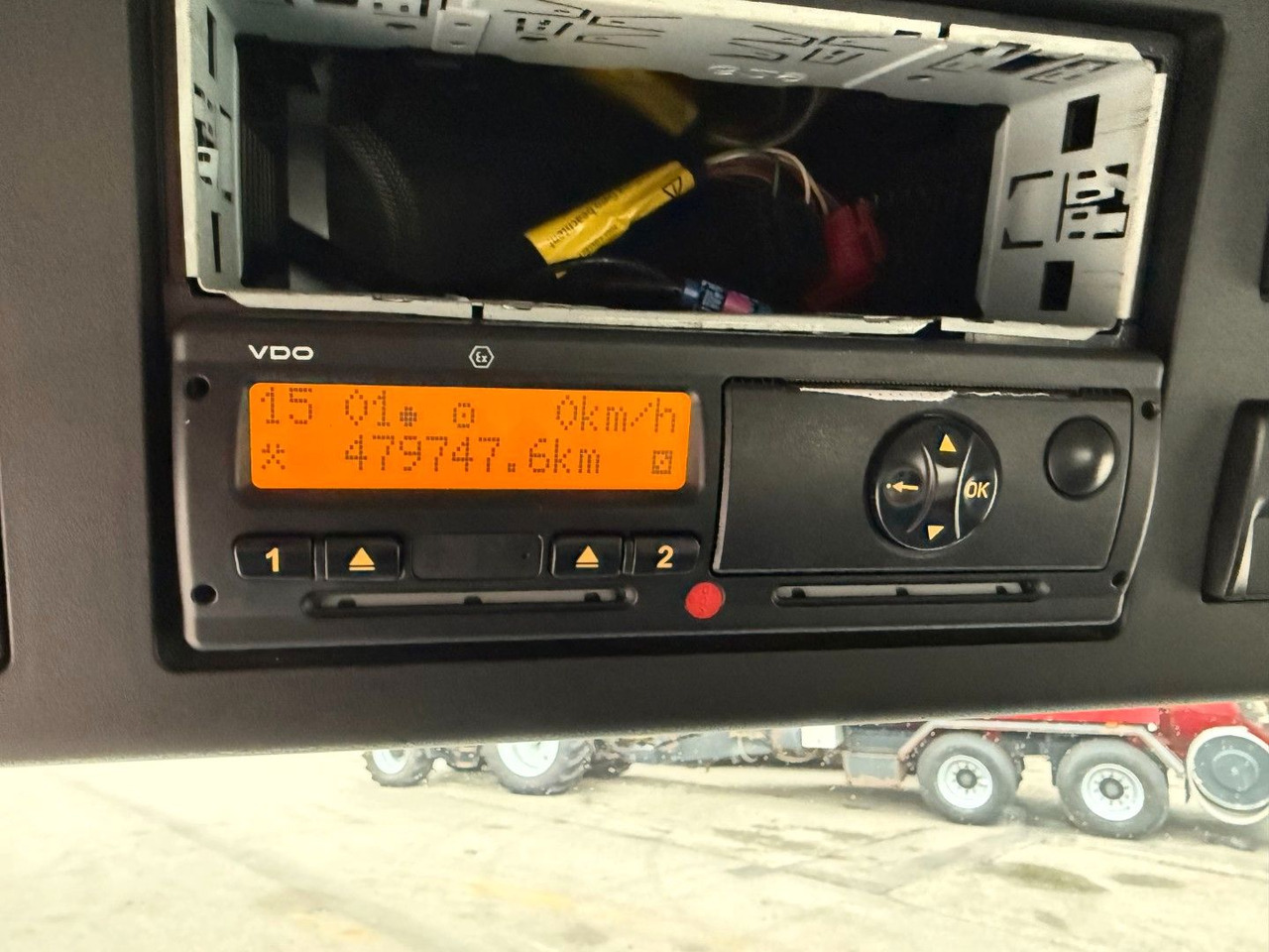 Tractor head Mercedes-Benz Actros 1832 4x2 Euro 6: gambar 11
