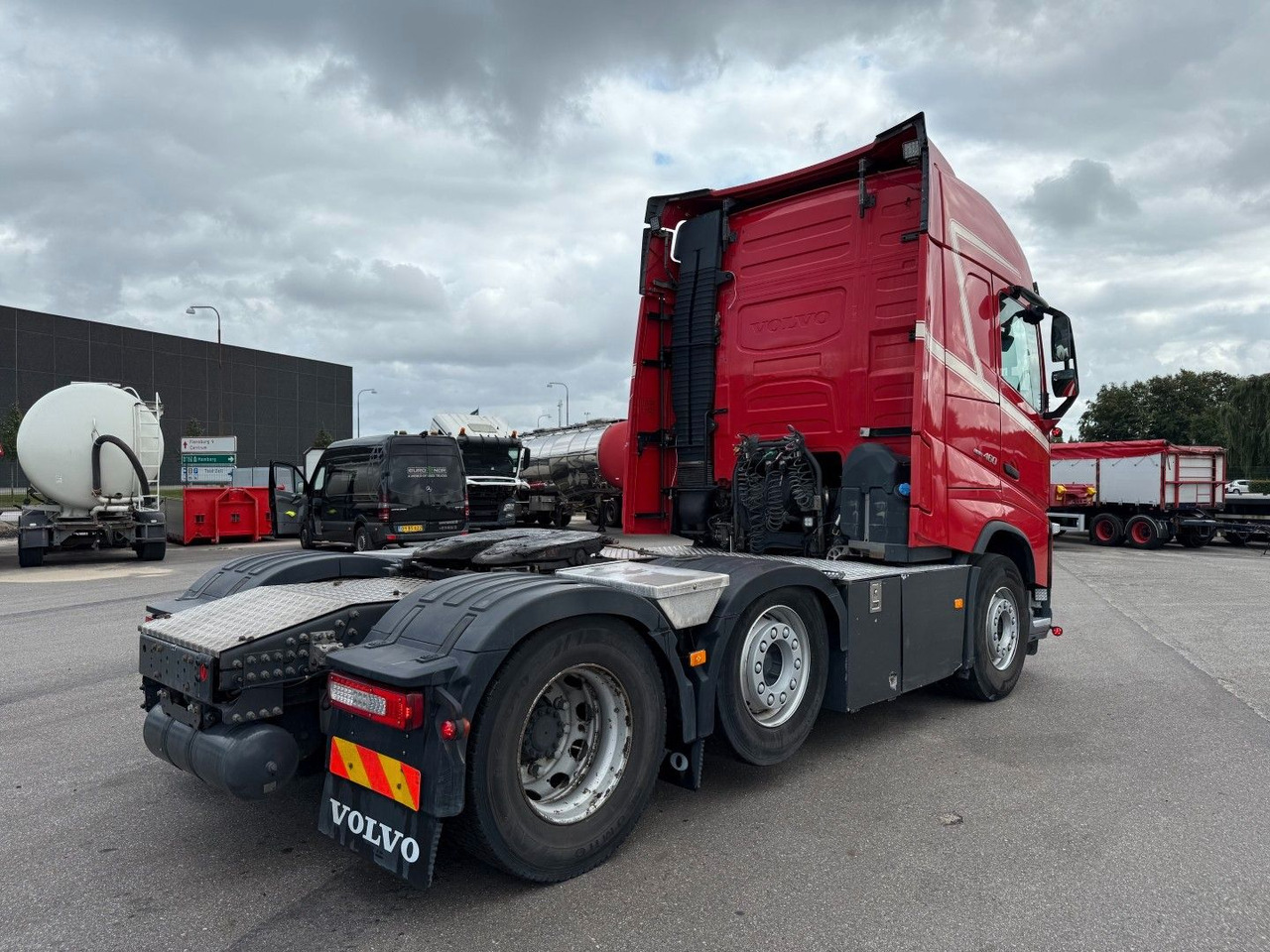 Volvo FH 460 6x2 Globetrotter Euro 6 - Tractor head: gambar 3 Volvo FH 460 6x2 Globetrotter Euro 6 - Tractor head: gambar 3