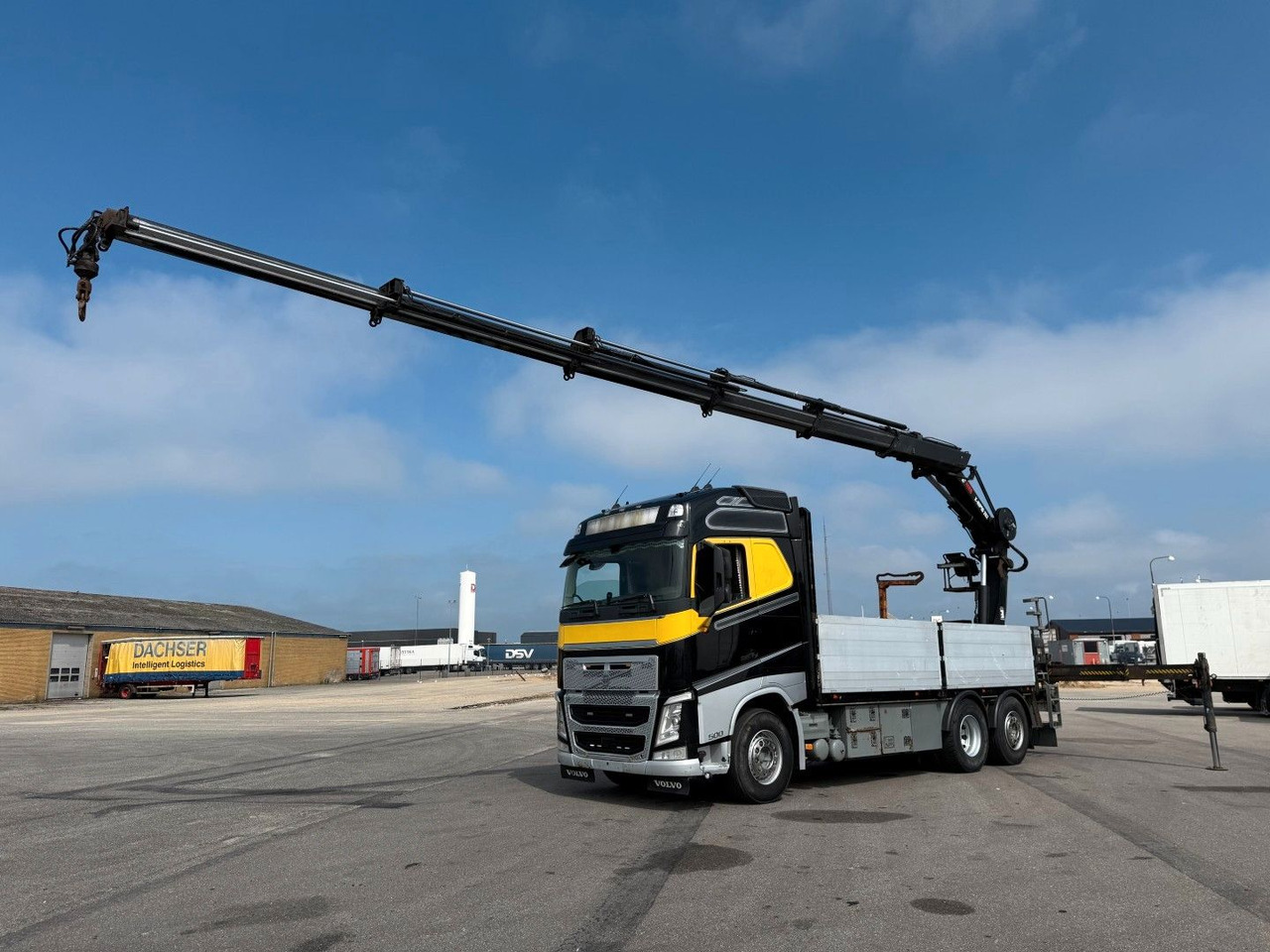 Volvo FH500 6x2*4 / Crane HIAB 262 EP-5 Euro 6 - Truk derek: gambar 2 Volvo FH500 6x2*4 / Crane HIAB 262 EP-5 Euro 6 - Truk derek: gambar 2