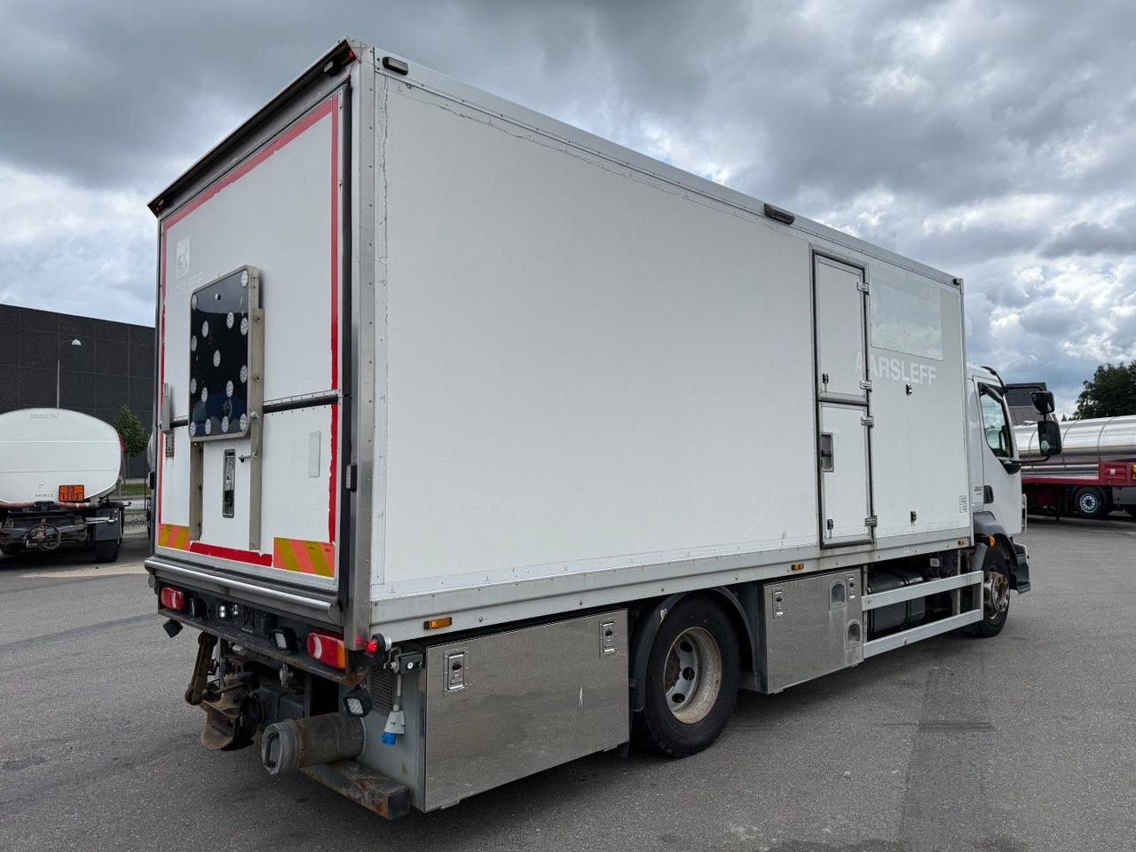 Volvo FL 280 4x2 Euro 5 Workshop Equipment - Truk box: gambar 3 Volvo FL 280 4x2 Euro 5 Workshop Equipment - Truk box: gambar 3