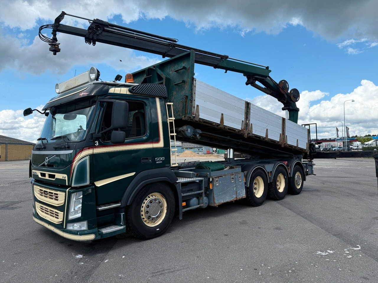 Volvo FM500 8x4*4 Tipper / Crane HMF2620-K5 - Truk jungkit, Truk derek: gambar 1 Volvo FM500 8x4*4 Tipper / Crane HMF2620-K5 - Truk jungkit, Truk derek: gambar 1