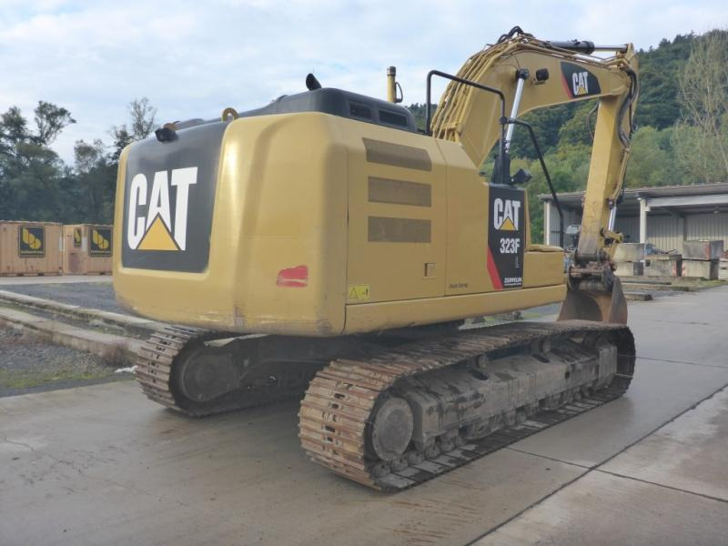 Caterpillar 323F L - Ekskavator perayap: gambar 4 Caterpillar 323F L - Ekskavator perayap: gambar 4