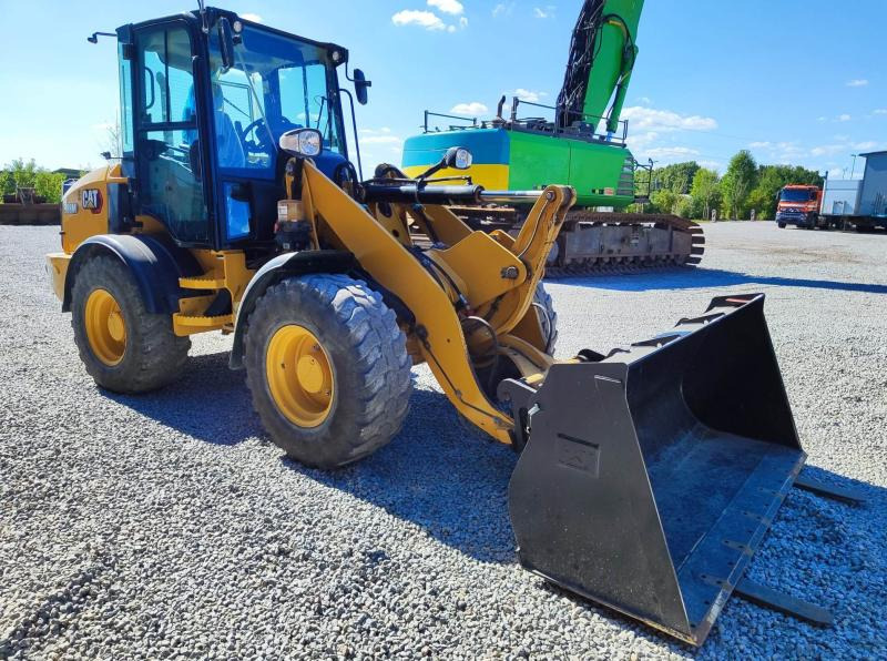 Caterpillar 908M - Wheel loader: gambar 3 Caterpillar 908M - Wheel loader: gambar 3