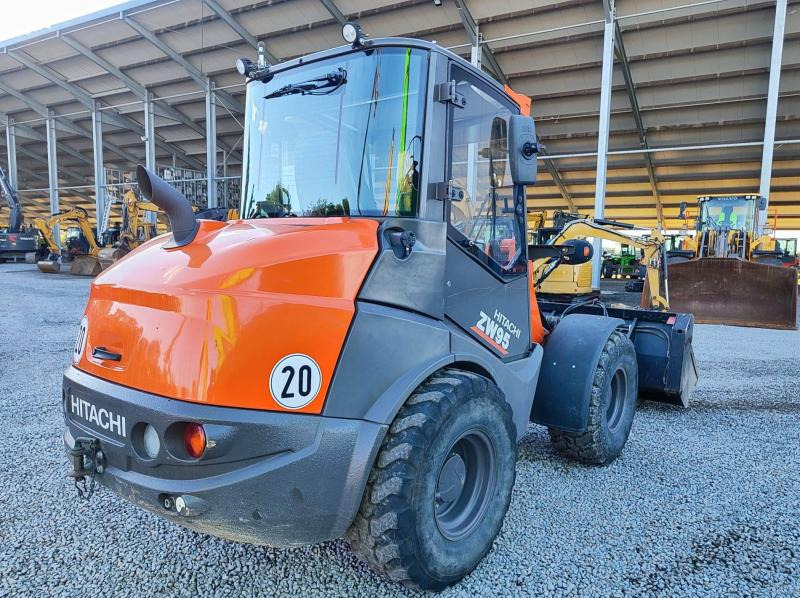 Hitachi ZW95 - Wheel loader: gambar 4 Hitachi ZW95 - Wheel loader: gambar 4