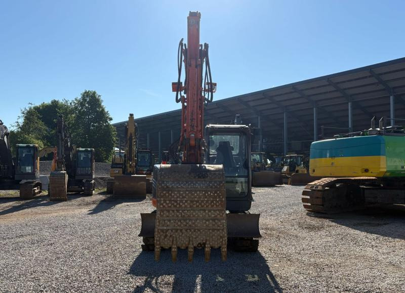 Hitachi ZX85US-3 - Ekskavator mini: gambar 4 Hitachi ZX85US-3 - Ekskavator mini: gambar 4