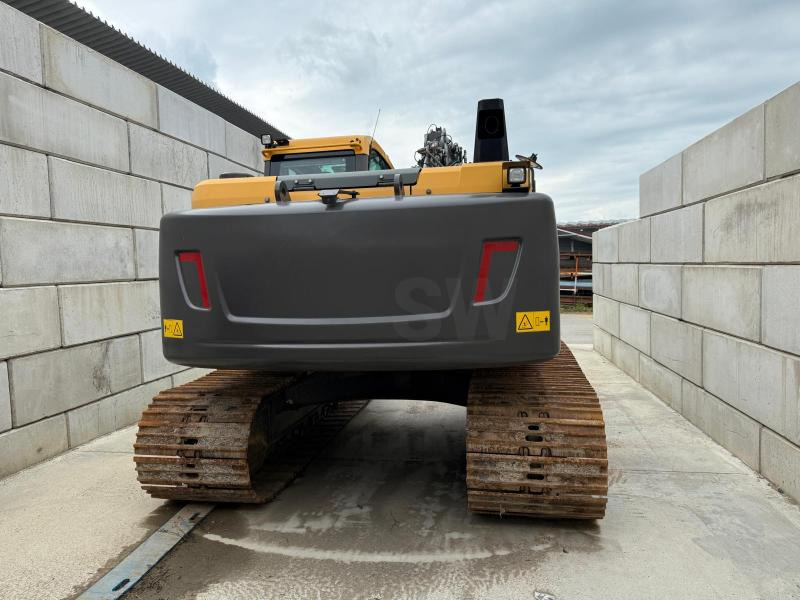 Volvo EC180 D - Ekskavator perayap: gambar 5 Volvo EC180 D - Ekskavator perayap: gambar 5