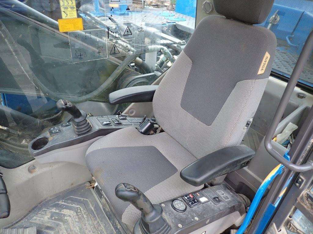 Volvo EC250DNL - Ekskavator perayap: gambar 5 Volvo EC250DNL - Ekskavator perayap: gambar 5