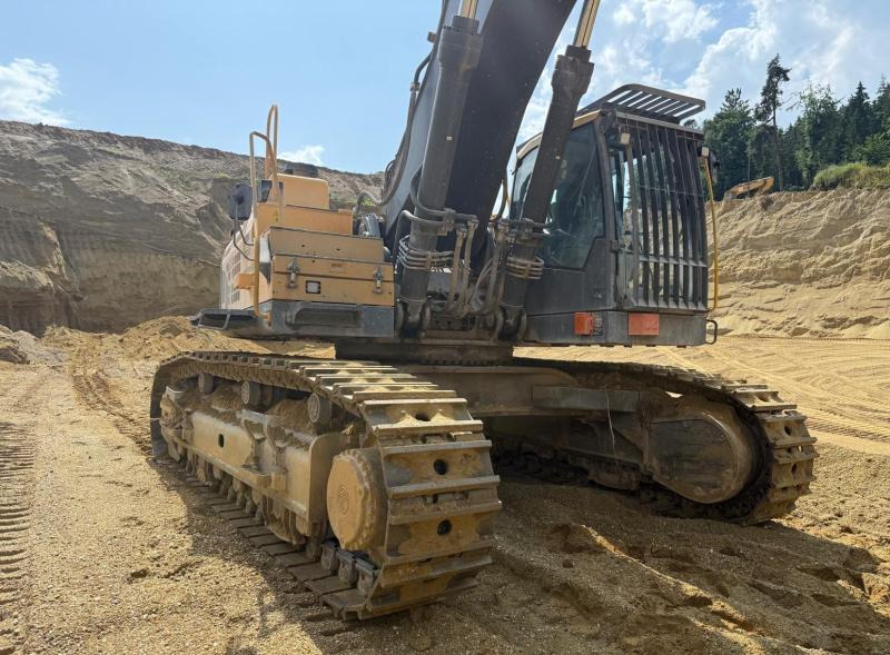 Volvo EC700 CL - Ekskavator perayap: gambar 3 Volvo EC700 CL - Ekskavator perayap: gambar 3