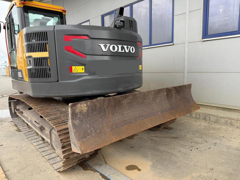 Volvo ECR235EL - Ekskavator perayap: gambar 1 Volvo ECR235EL - Ekskavator perayap: gambar 1