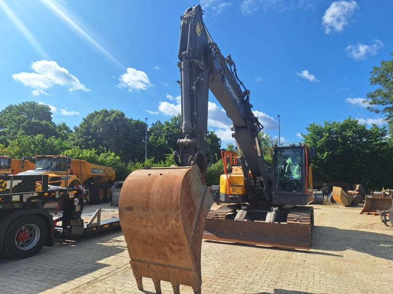 Volvo ECR235EL - Ekskavator perayap: gambar 4 Volvo ECR235EL - Ekskavator perayap: gambar 4
