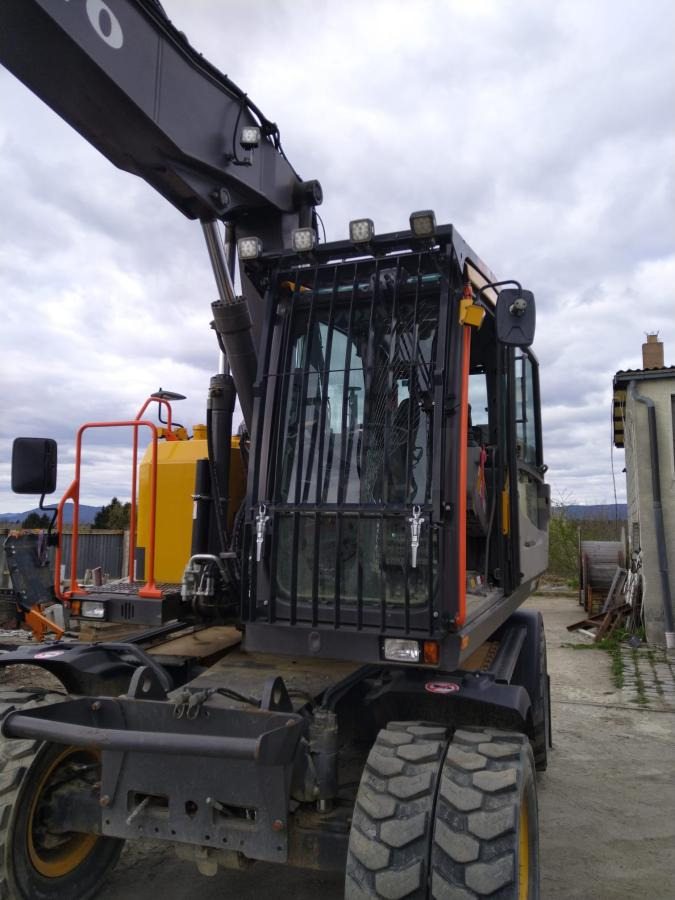 Volvo EWR170E - Ekskavator roda: gambar 4 Volvo EWR170E - Ekskavator roda: gambar 4