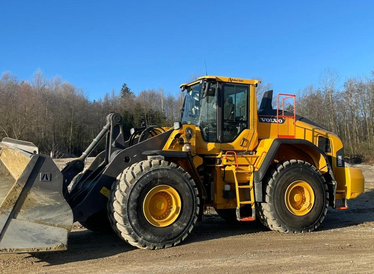 Volvo L180H - Wheel loader: gambar 1 Volvo L180H - Wheel loader: gambar 1