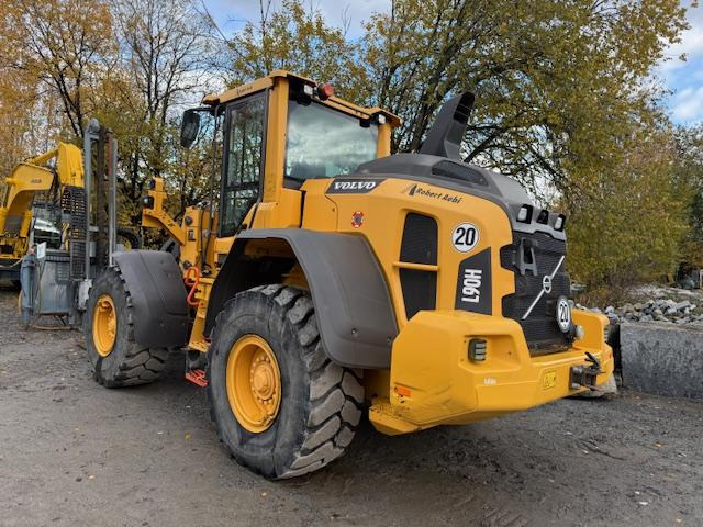 Volvo L90H - Wheel loader: gambar 1 Volvo L90H - Wheel loader: gambar 1