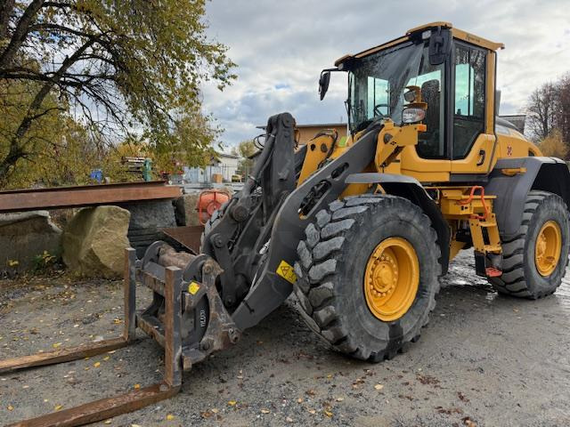 Volvo L90H - Wheel loader: gambar 2 Volvo L90H - Wheel loader: gambar 2