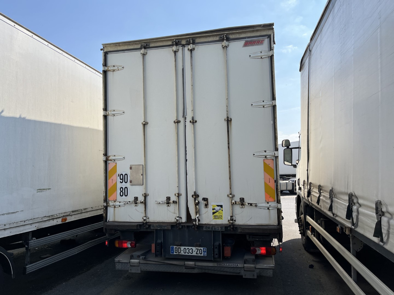 DAF LF 220 - Truk box: gambar 2 DAF LF 220 - Truk box: gambar 2