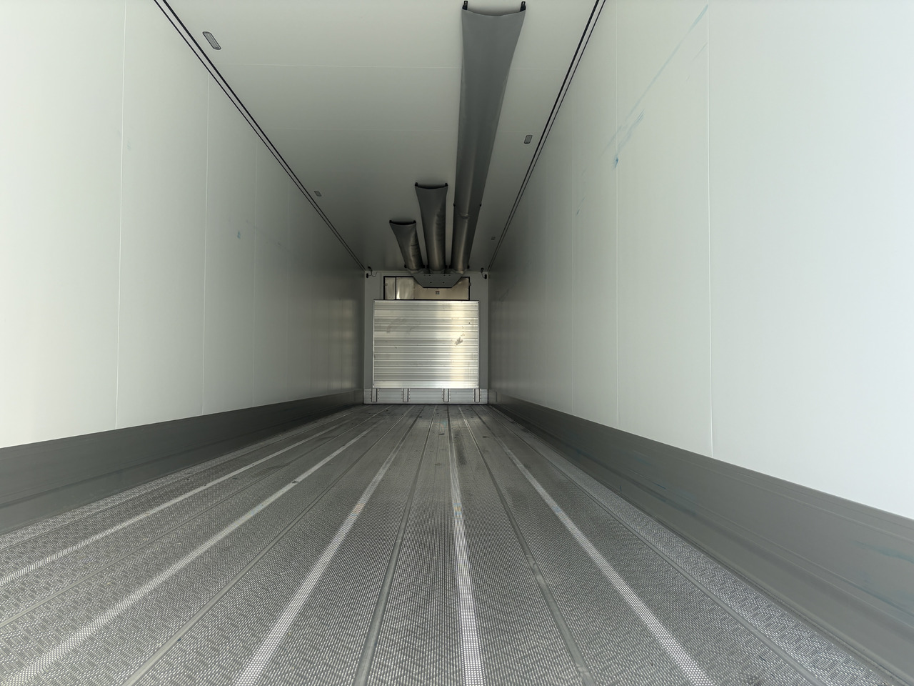 Schmitz Cargobull - Semi-trailer berpendingin: gambar 5 Schmitz Cargobull - Semi-trailer berpendingin: gambar 5
