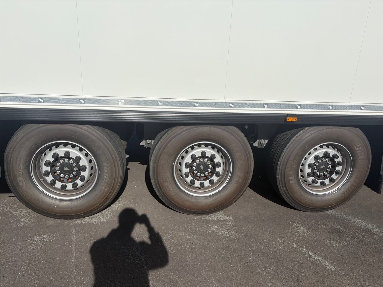 Semi-trailer berpendingin Schmitz Cargobull: gambar 10