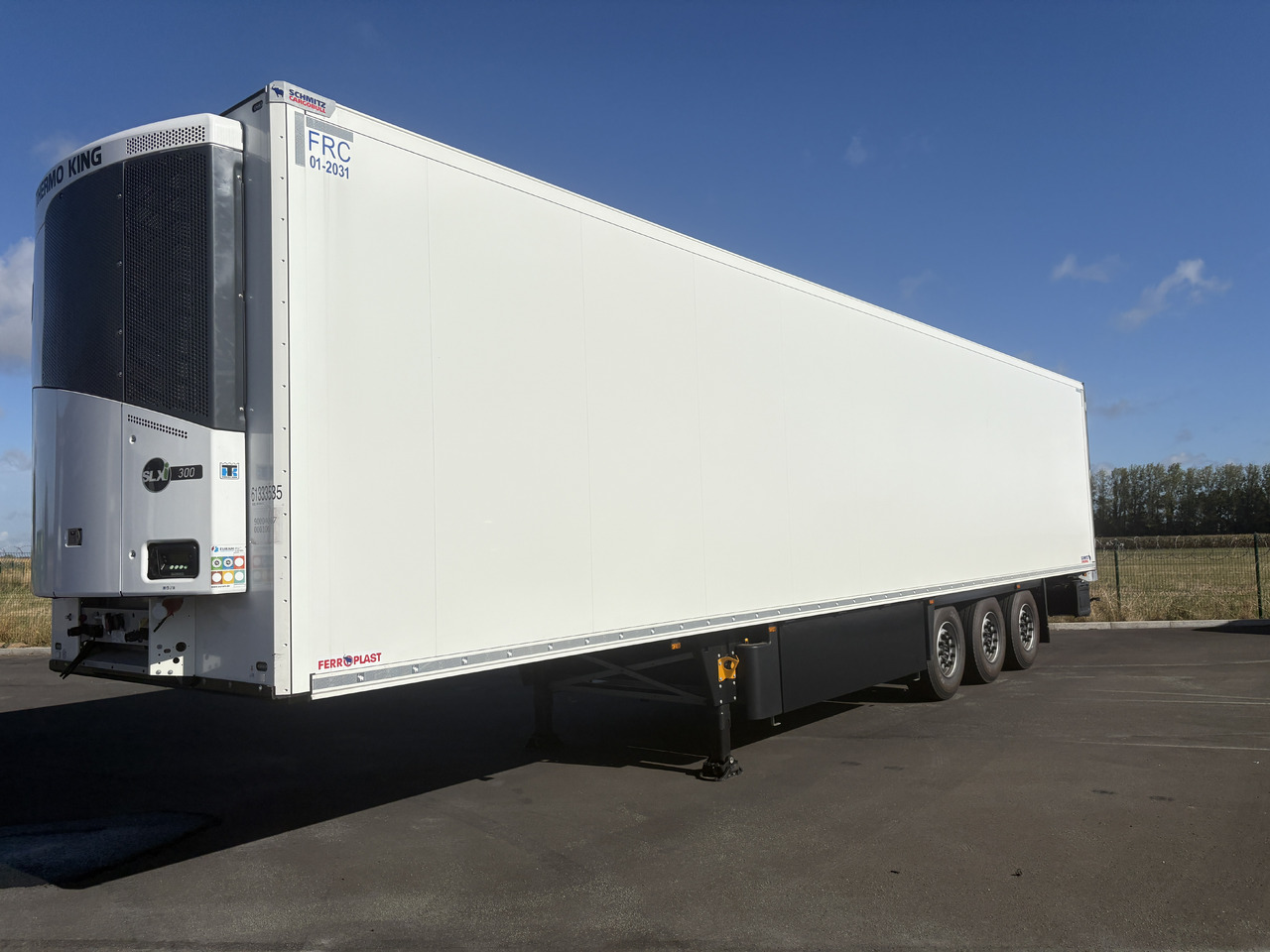 Schmitz Cargobull - Semi-trailer berpendingin: gambar 1 Schmitz Cargobull - Semi-trailer berpendingin: gambar 1