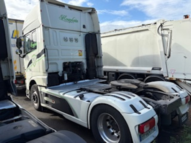 DAF XF 530 FT - Tractor head: gambar 4 DAF XF 530 FT - Tractor head: gambar 4