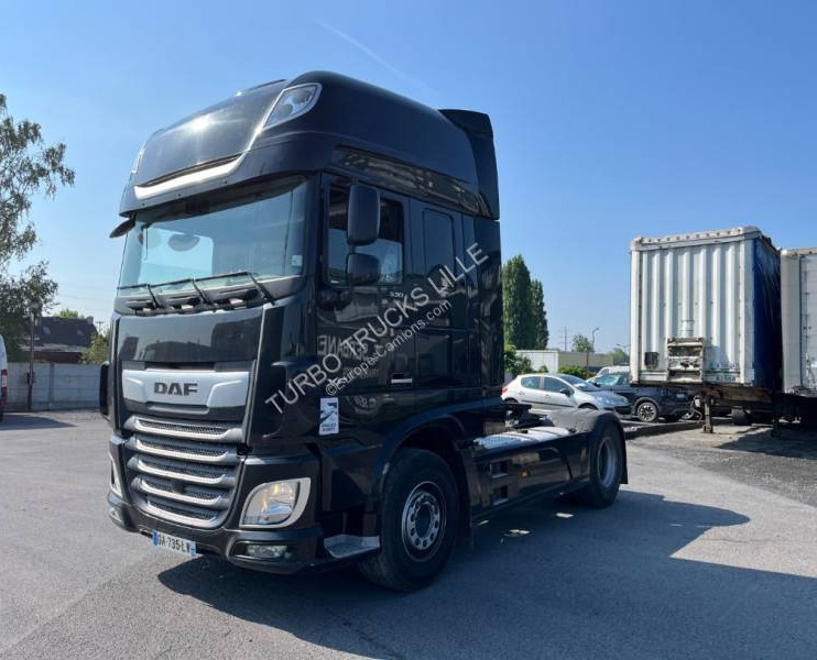 DAF XF 530 - Tractor head: gambar 1 DAF XF 530 - Tractor head: gambar 1
