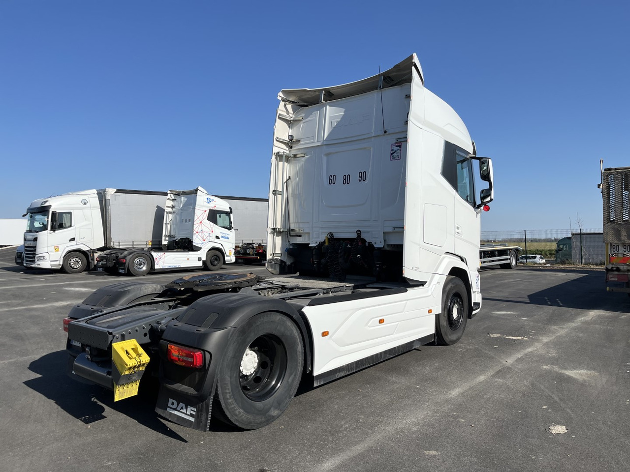 DAF XG 530 - Tractor head: gambar 3 DAF XG 530 - Tractor head: gambar 3